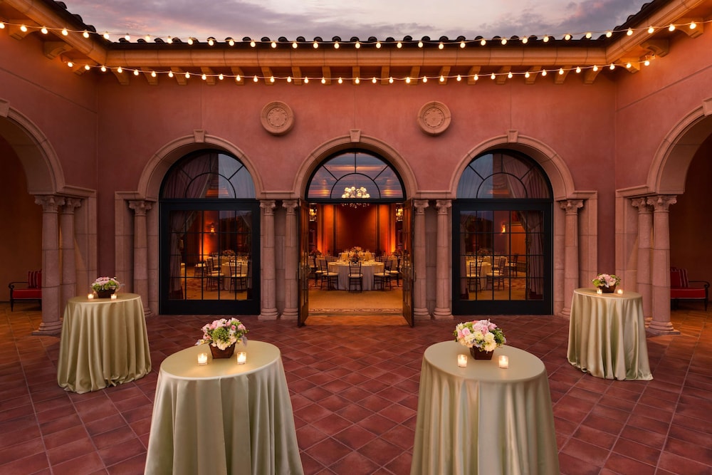 Fairmont Grand Del Mar 32/70