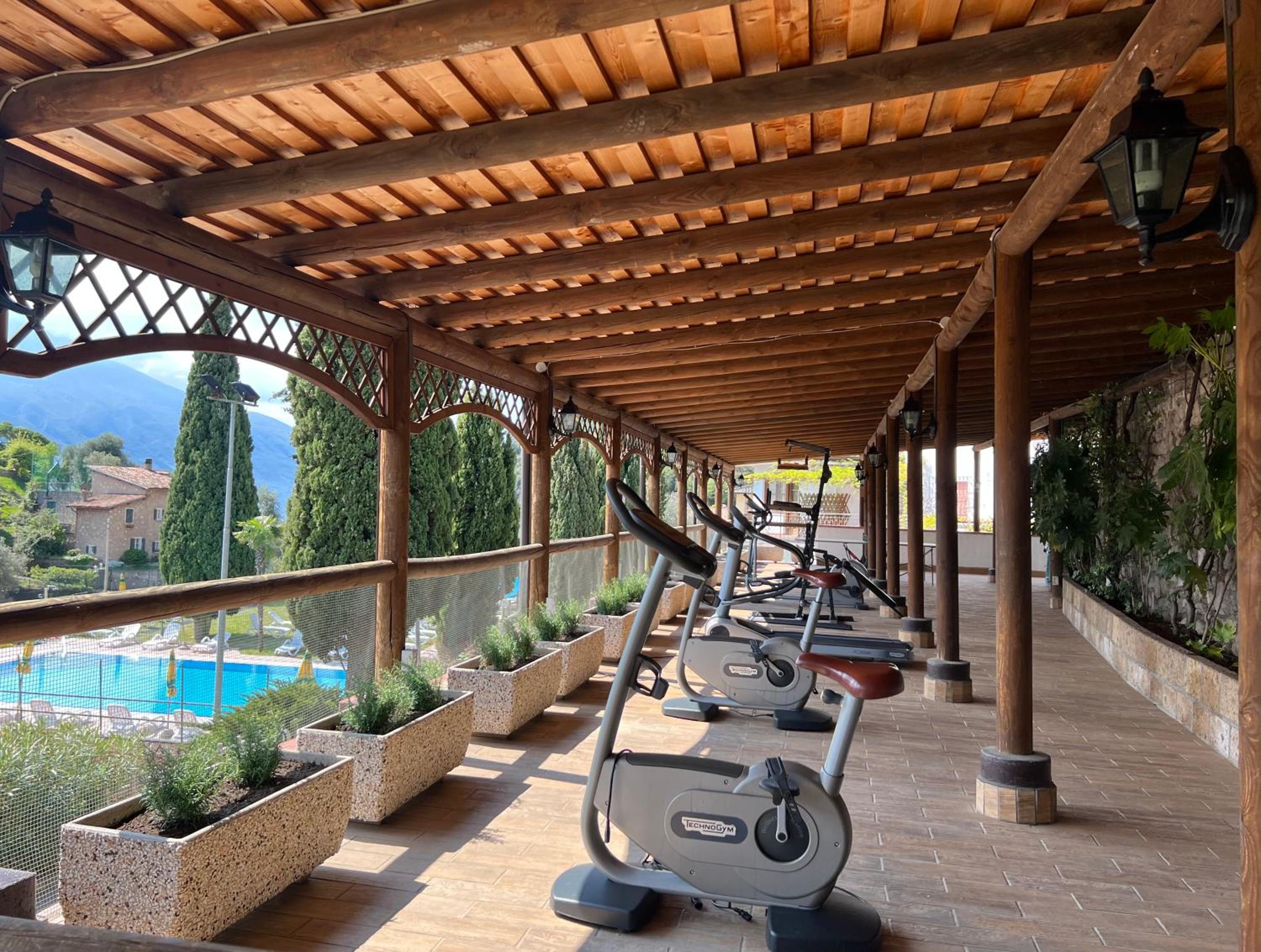 Hotel Village Bazzanega 25/50