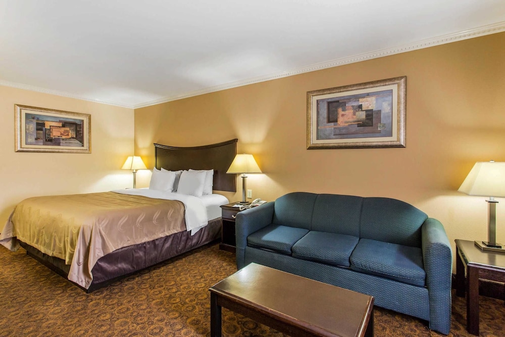 Quality Inn Ozona I-10 18/29
