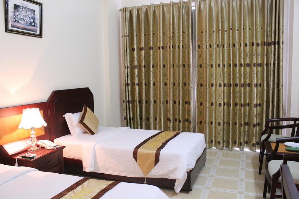 Hung Long Harbour Hotel 24/58