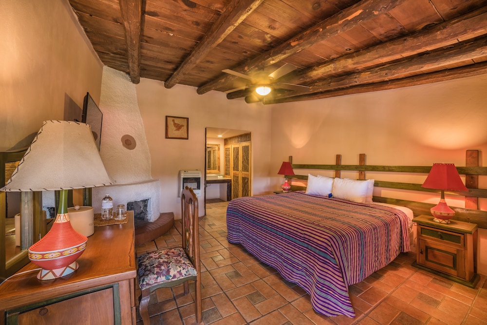 Hotel Barrancas Del Cobre 14/43