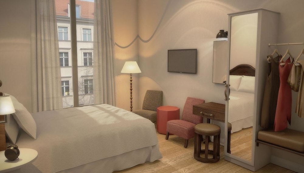 Monbijou Hotel Berlin 46/67