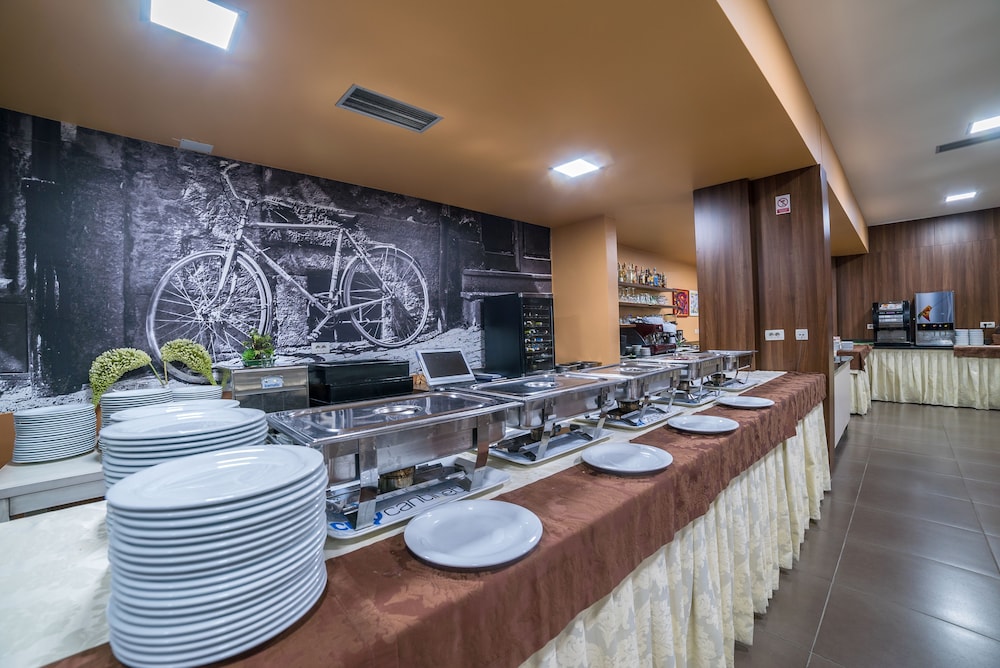 CITY HOTEL MOSTAR 39/69