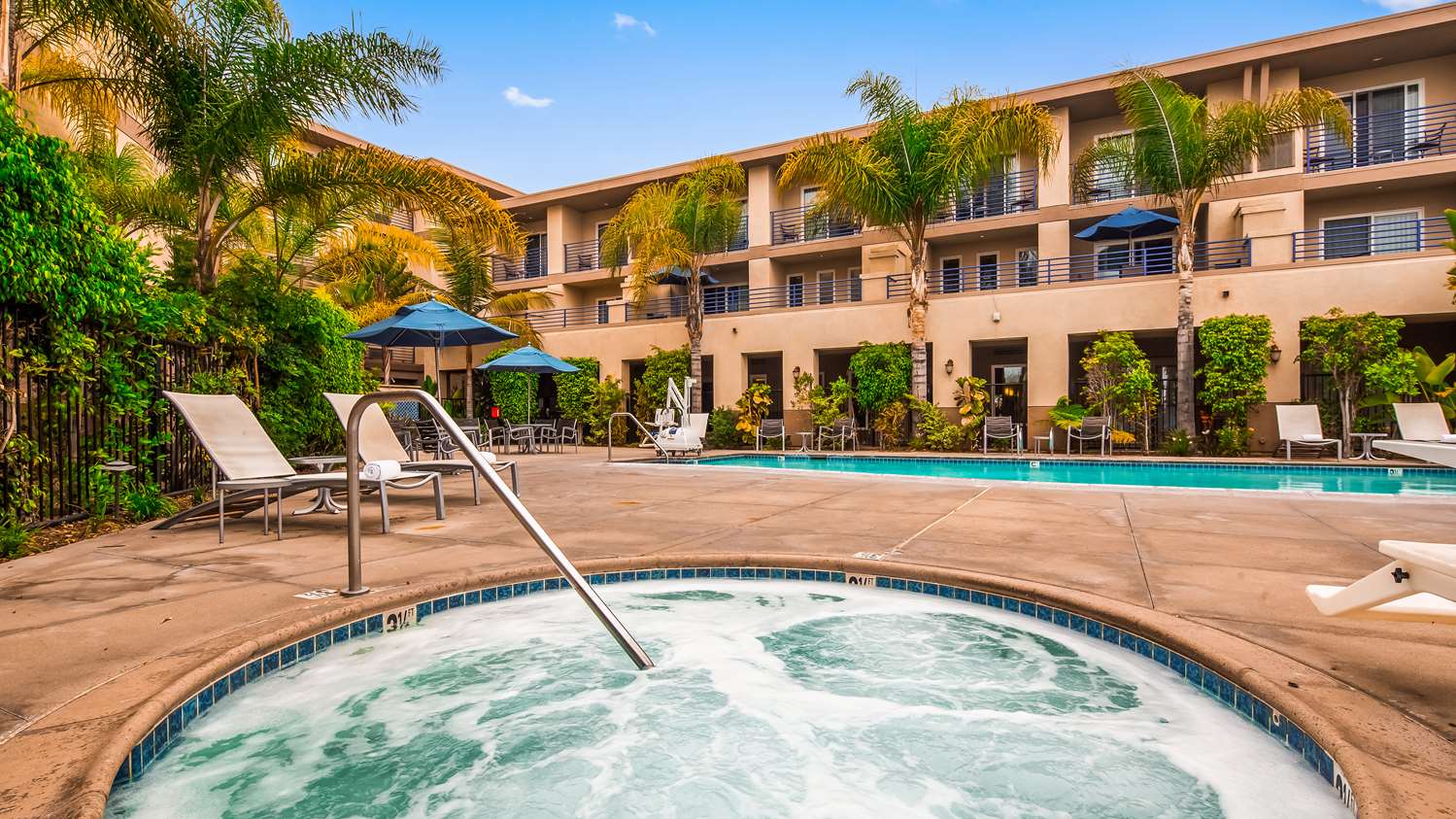 Best Western Plus Marina Gateway Hotel 40/41