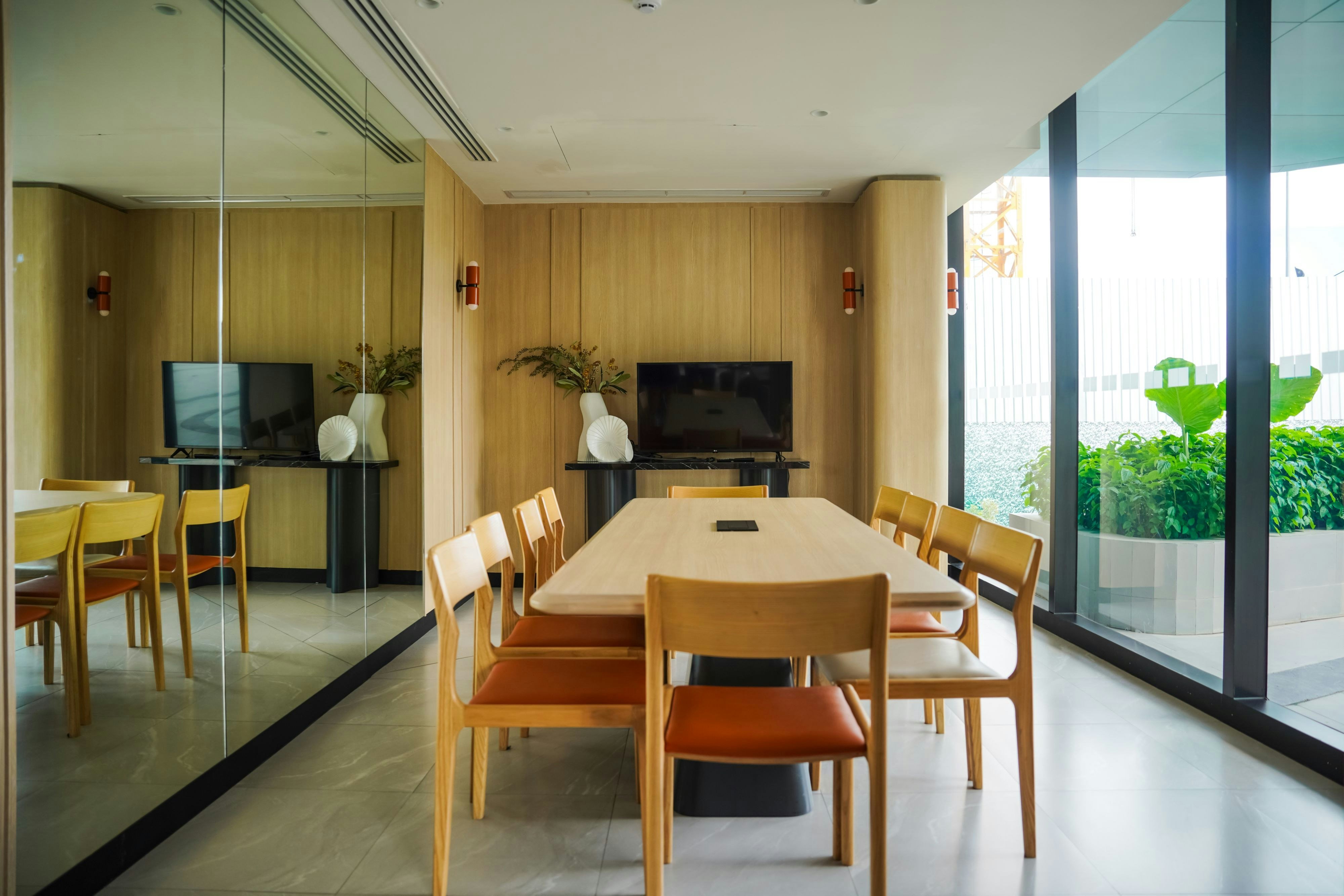 Holiday Inn Express Rayong Map Ta Phut 61/84