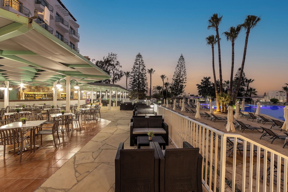 Antigoni Hotel 46/50