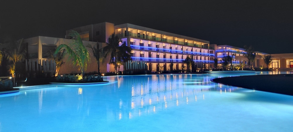 Serenade Punta Cana Beach & Spa Resort in PUNTA CANA