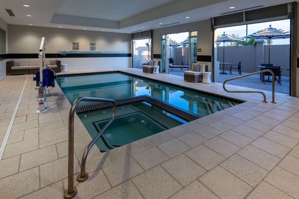 La Quinta Inn and Suites by Wyndham Maricopa Copper Sky 14/30