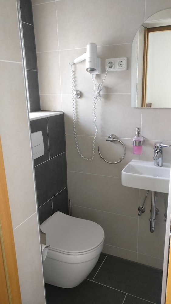 Hotel Goldene Traube 44/50