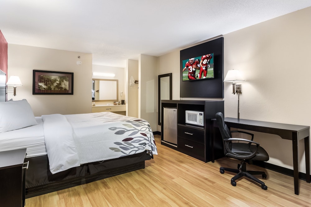 Red Roof Inn Atlanta - Kennesaw State University 12/28