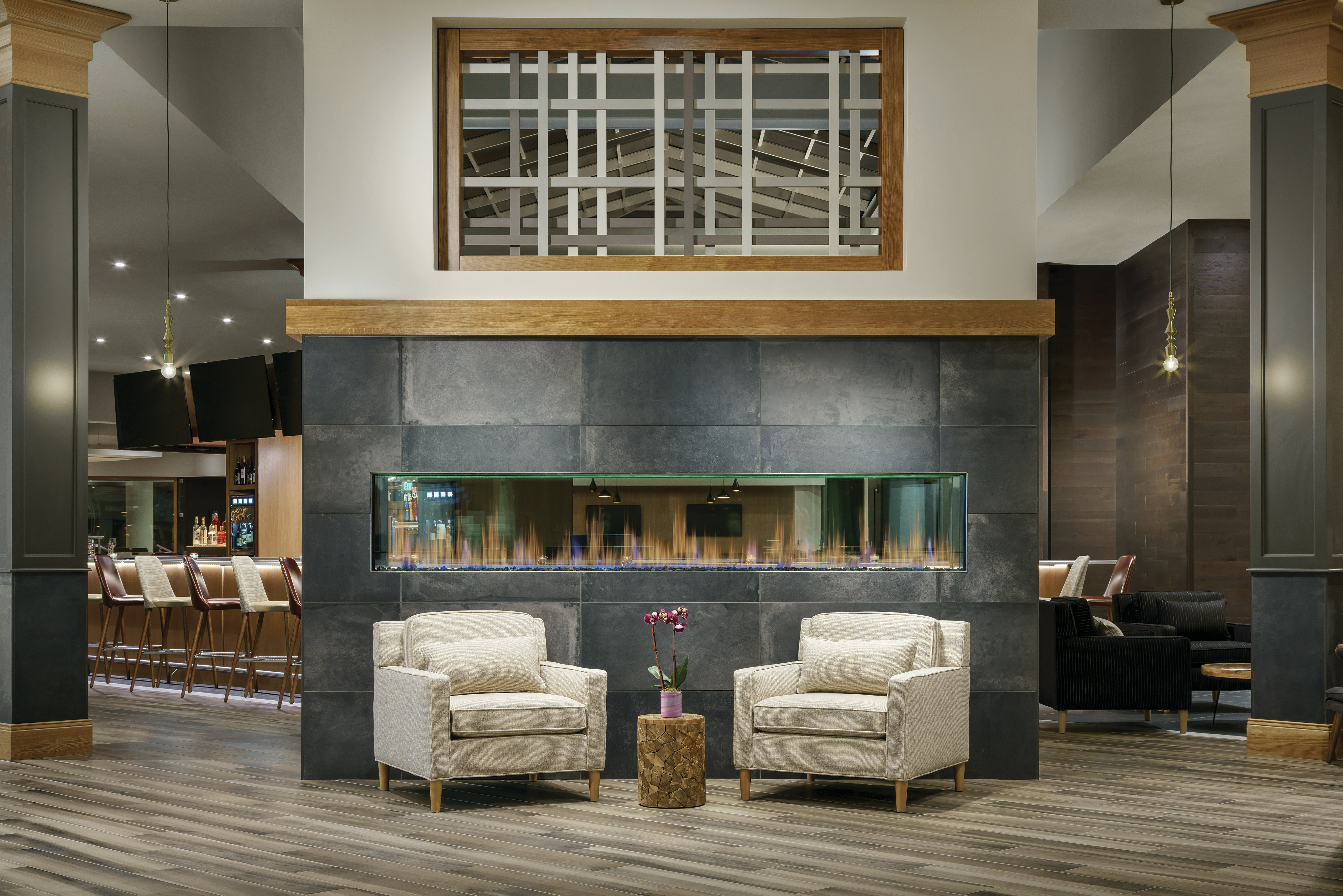 Doubletree Hotel Colorado Springs - World Arena Co 10/70