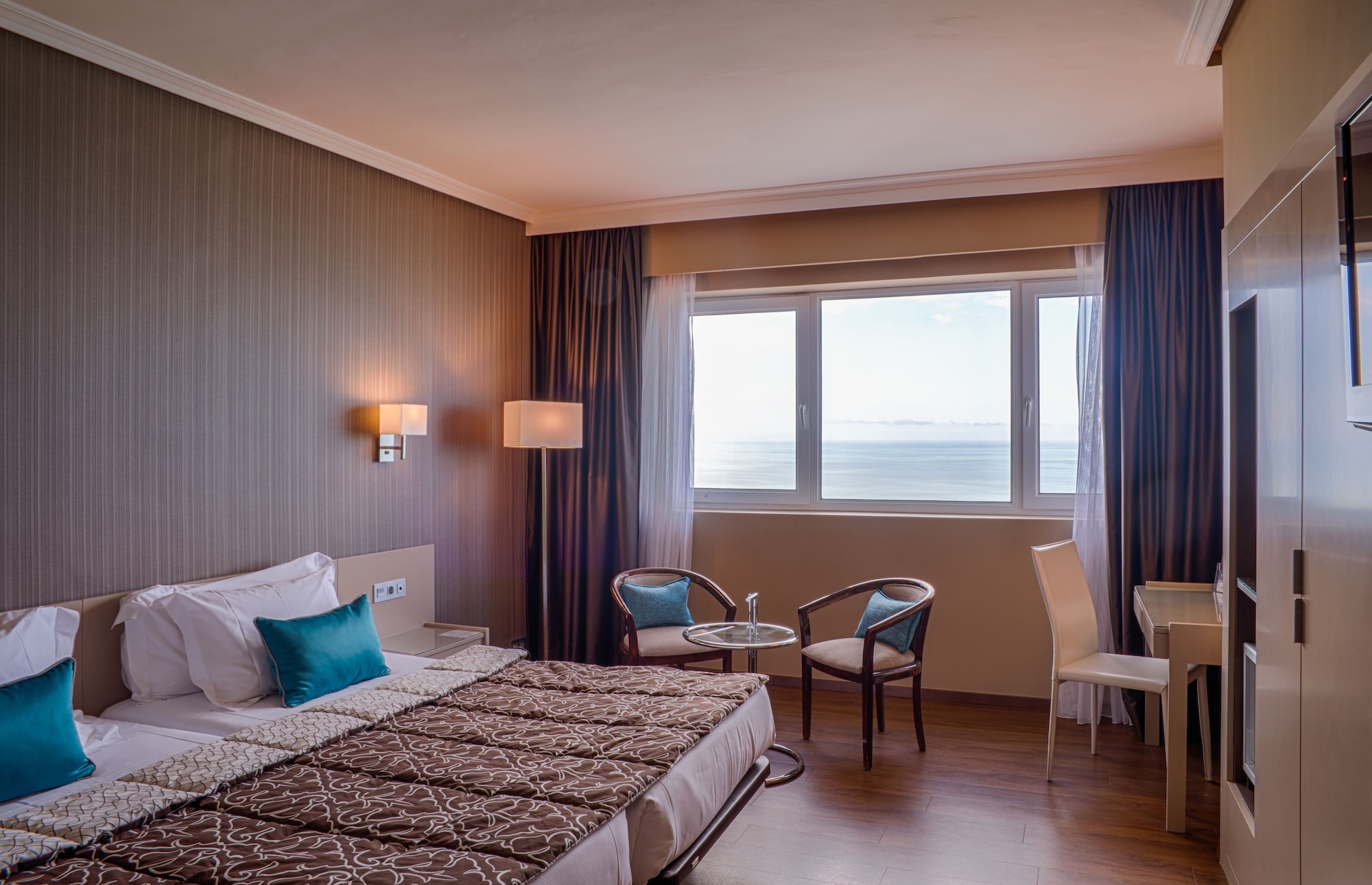 غرفة قياسية بسريرين منفصلين بإطلالة على البحر، Mercure San Sebastian Monte Igueldo 7/10