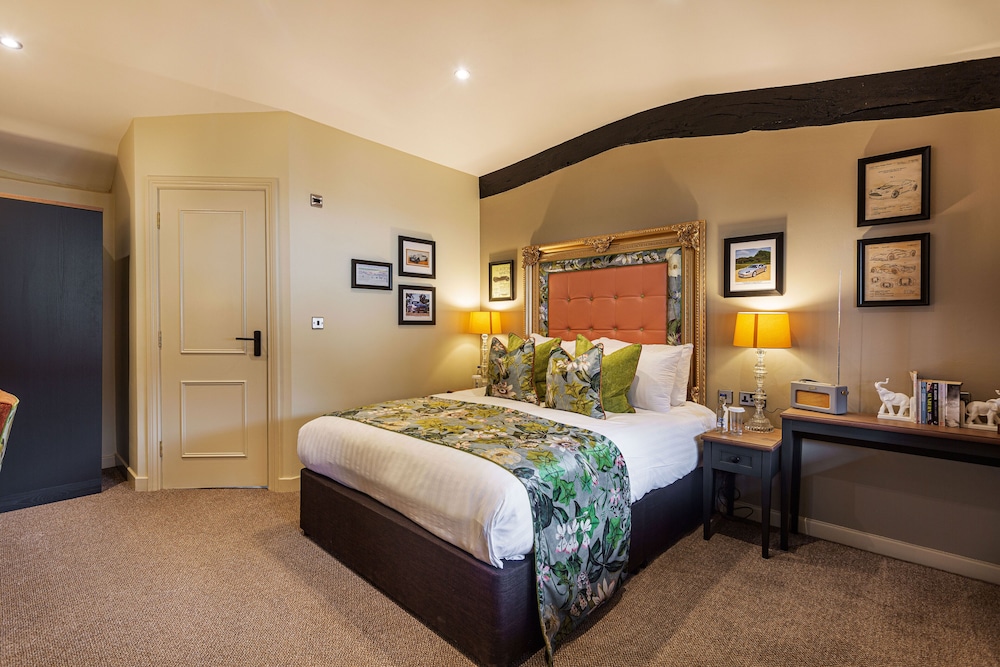The George Hotel, Dorchester-on-Thames 6/50