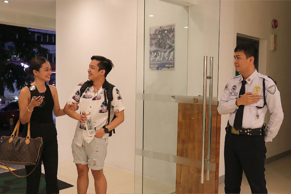 Go Hotels Timog 6/35
