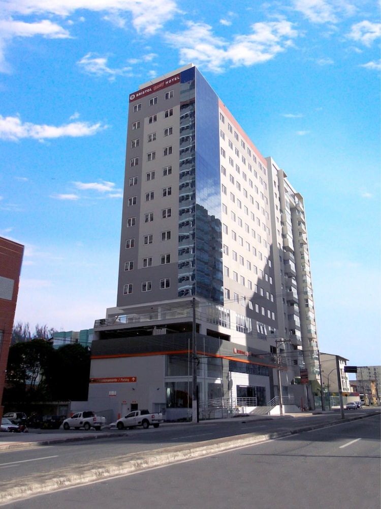 Tulip Inn Vila Velha 4/50