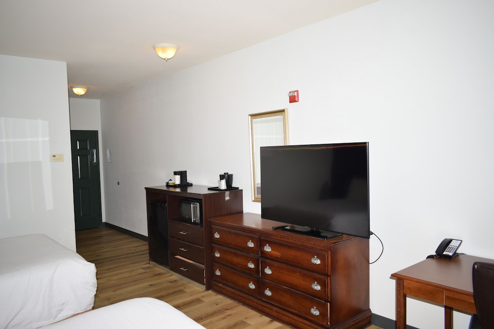 Wingate by Wyndham Youngstown/Austintown 4/48