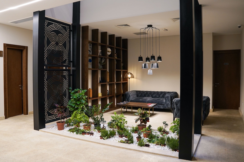 Epigraph Design Hotel 10/61