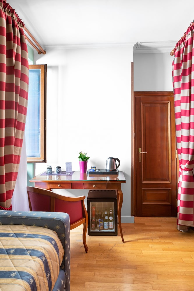 Piazza Di Spagna Lovely Nice And Comfy 35/68