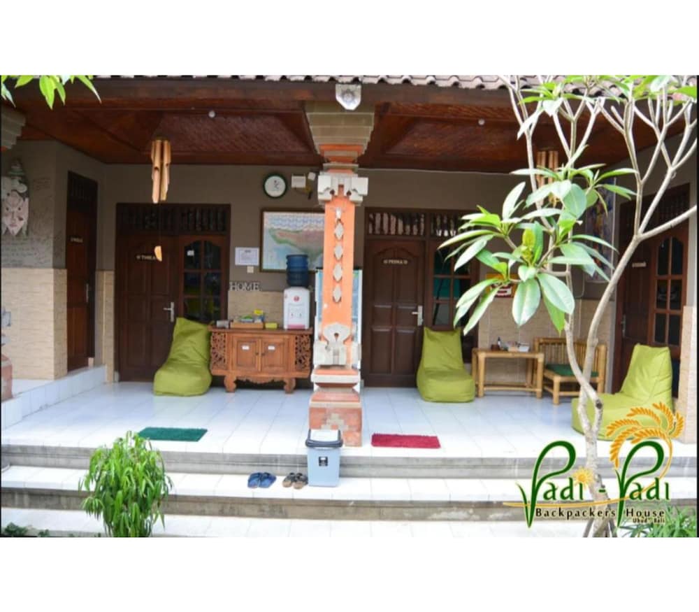 Padi-Padi Backpackers Home 16/50