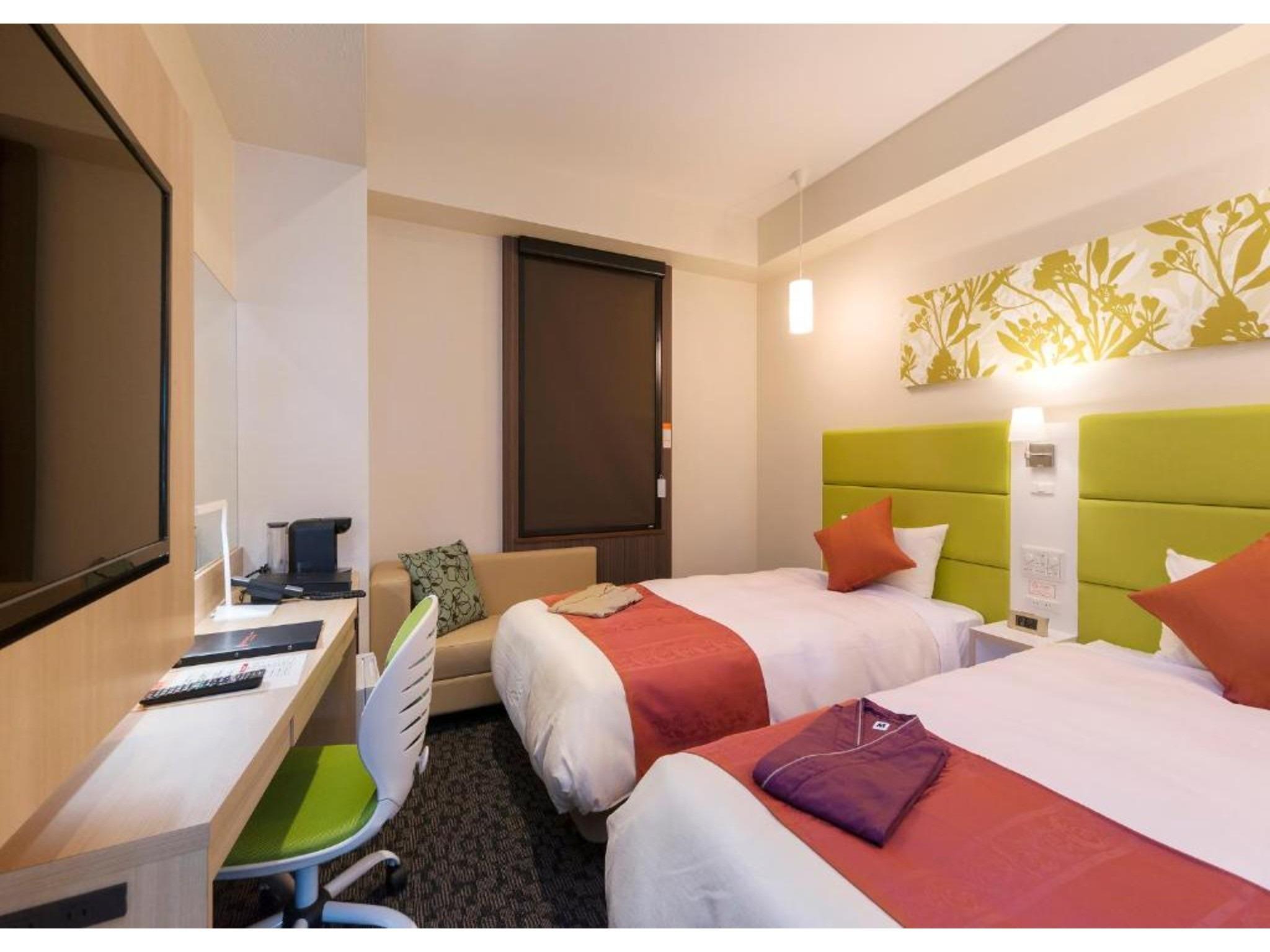 Relax, Moderate, Twin Beds