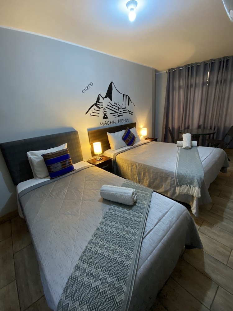 Lima Airport Tampu B&B 18/50