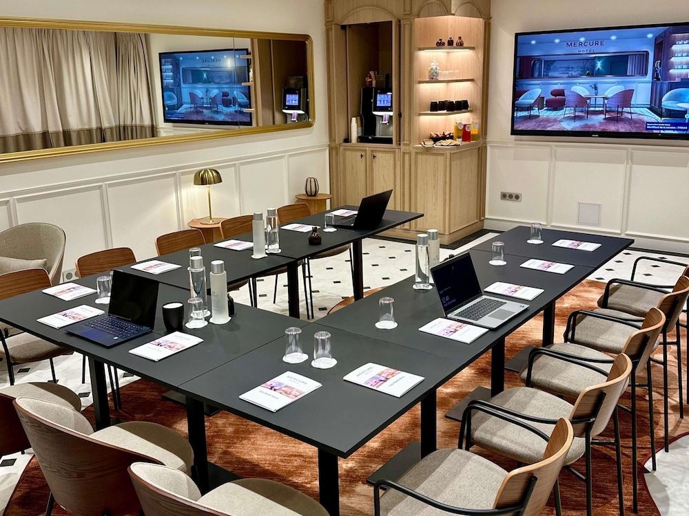 Hotel Mercure Paris Bastille Marais 63/72