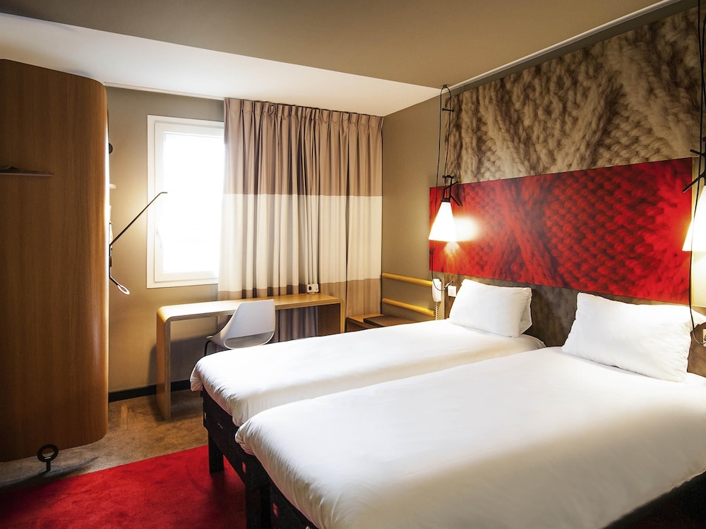 STANDARD, TWIN BEDS