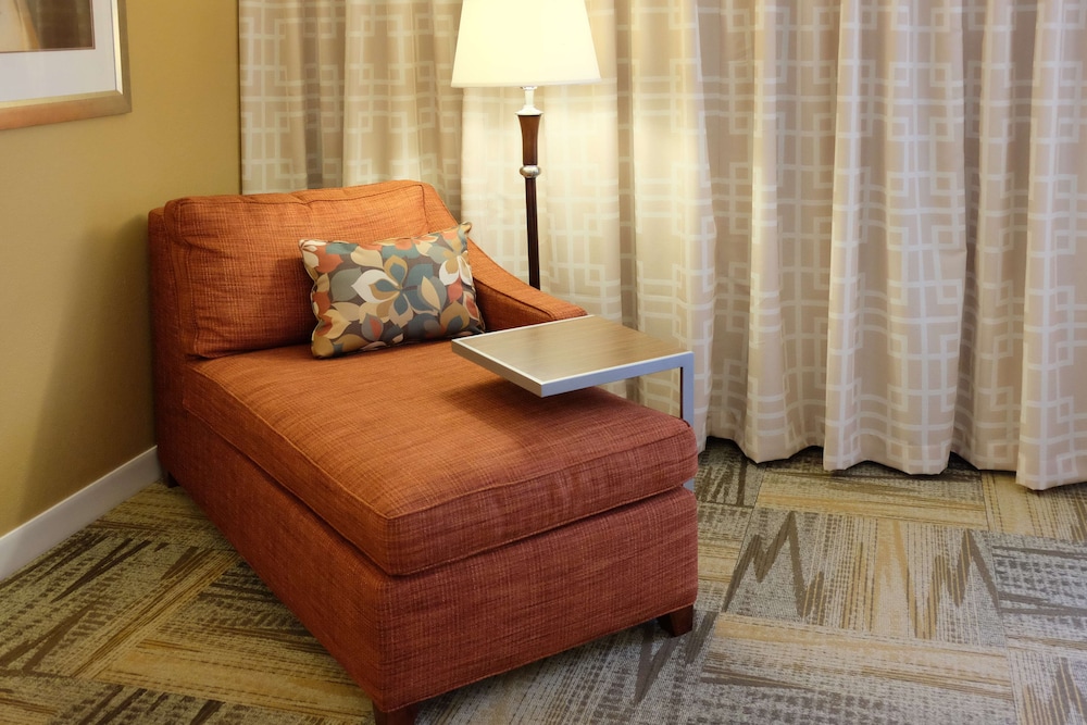 Hampton Inn Lima 29/73