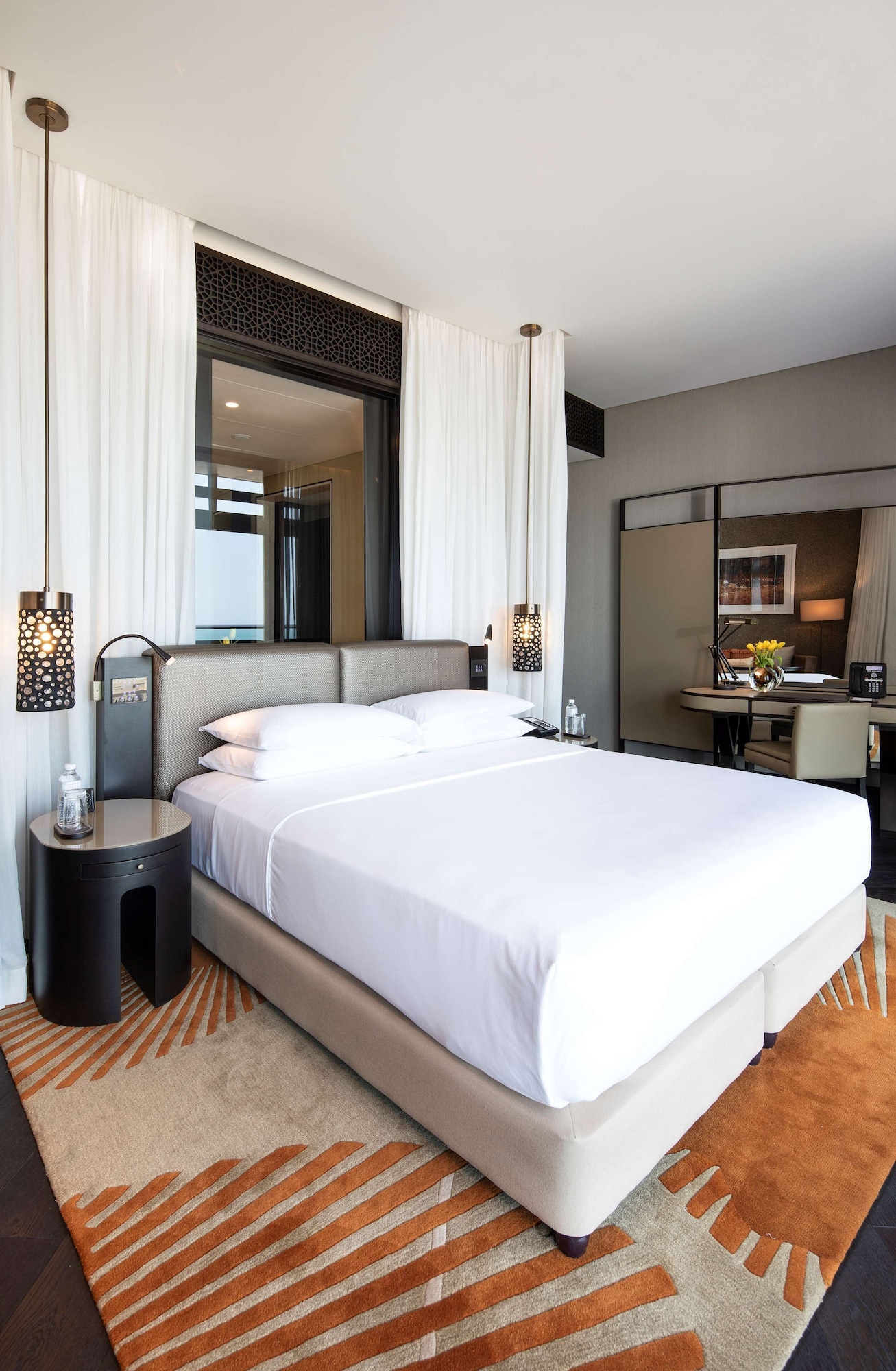 PREMIUM, KING BED