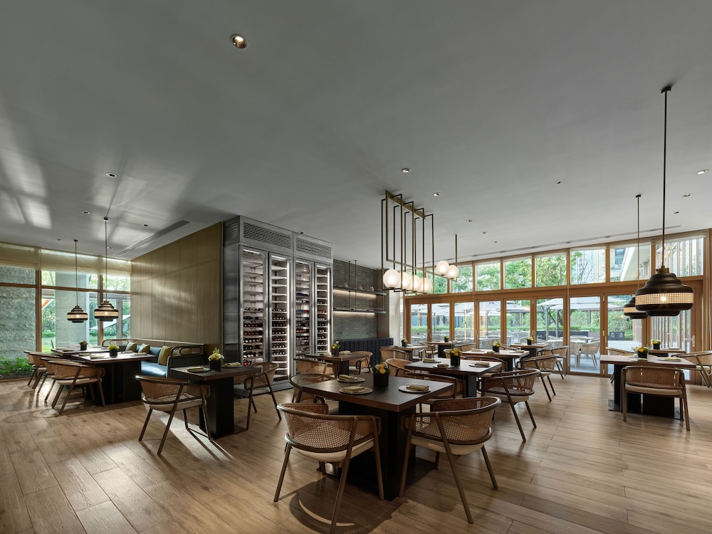 Angsana Zhuhai Hengqin 29/50