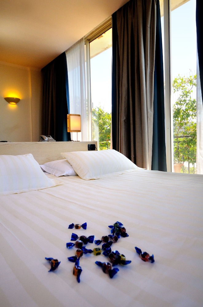 Best Western Plus Globus Hotel 21/60