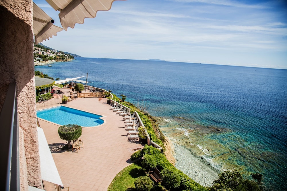 Hotel Alivi 22/29
