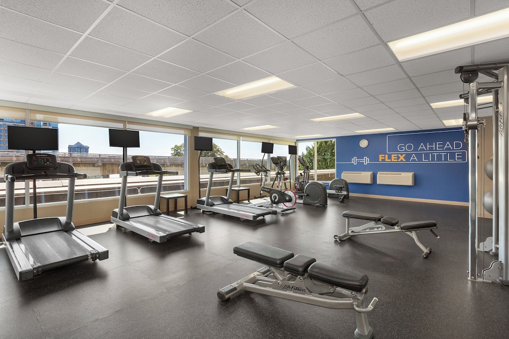 Holiday Inn Express Vancouver Airport Richmond 25/48