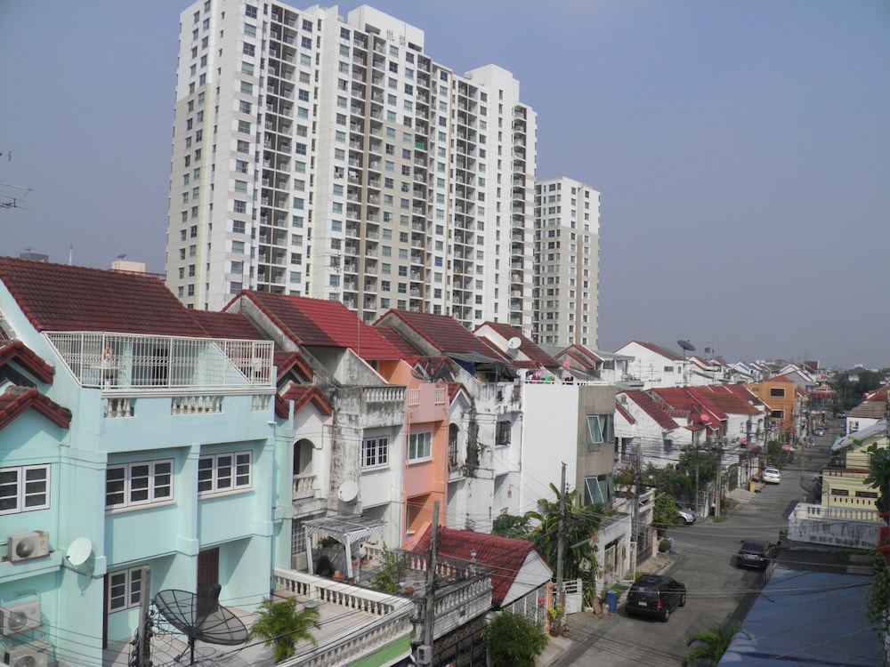 Maneeya Park Residence 1/50
