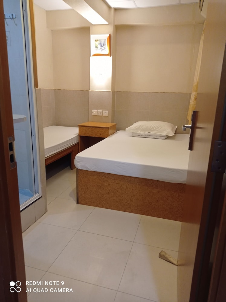Well Yet Guest House 65/66