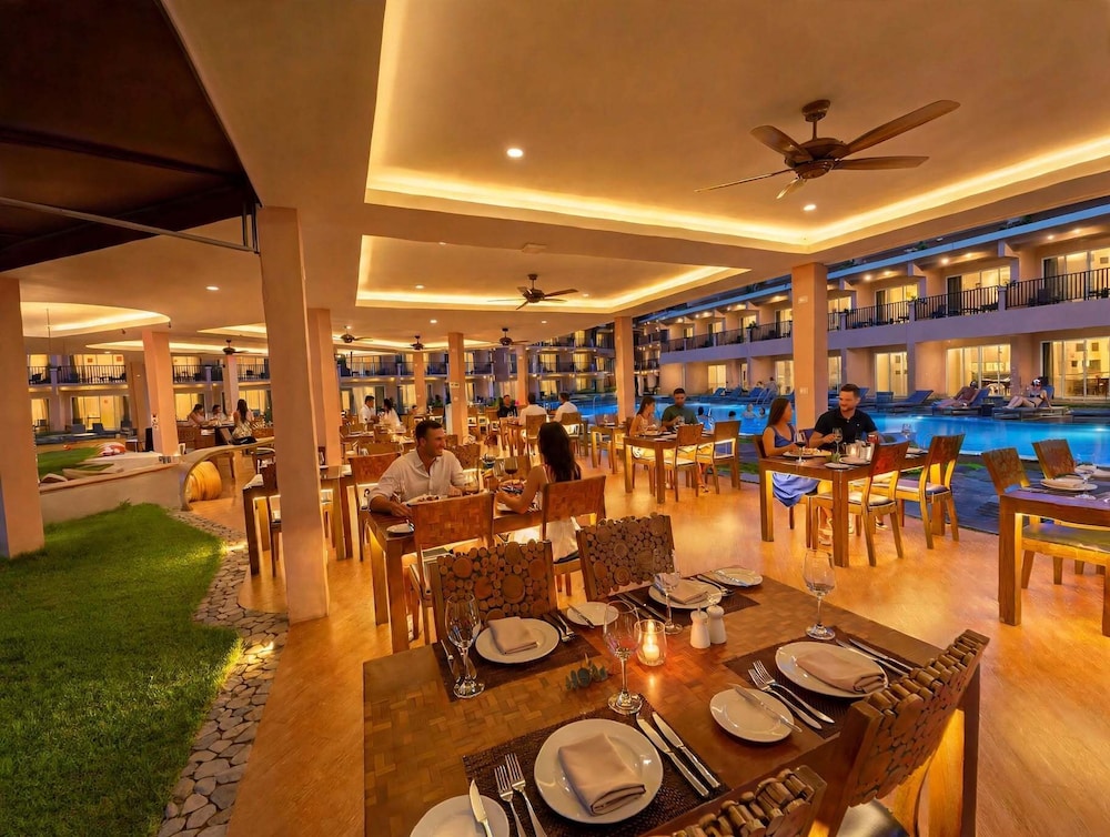 Chivatara Resort And Bangtao Beach Resort Phuket 52/66