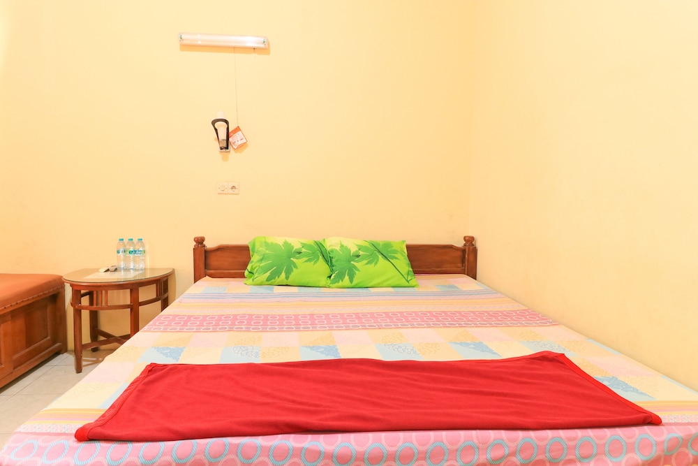 Penginapan Pondok Rizqi 5/32