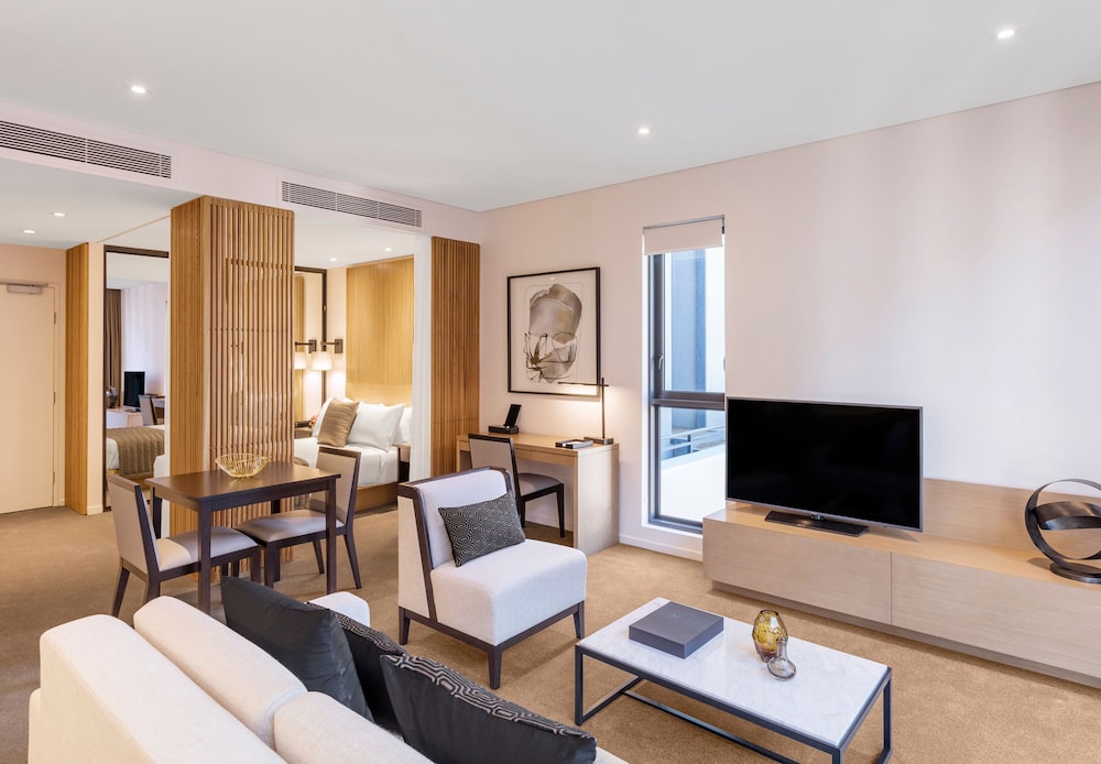 SKYE Hotel Suites Parramatta 39/49