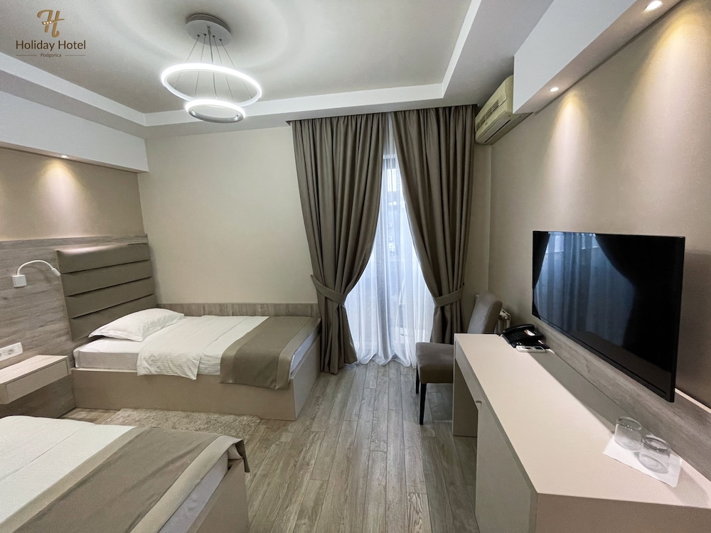 Hotel Holiday 27/58