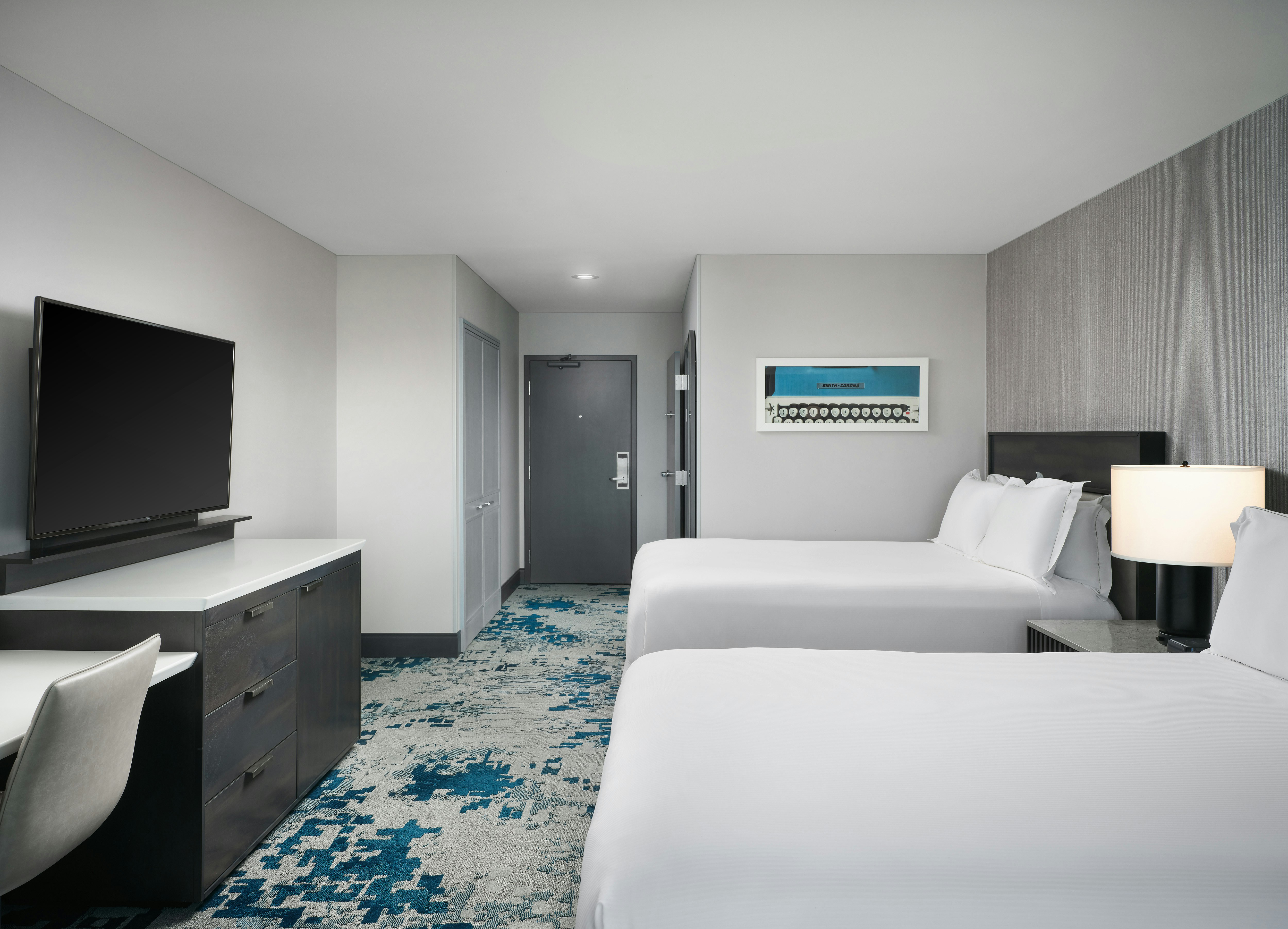 ROOM, 2 QUEEN BEDS, WITH VIEW, CORNER, ACCESSIBLE
