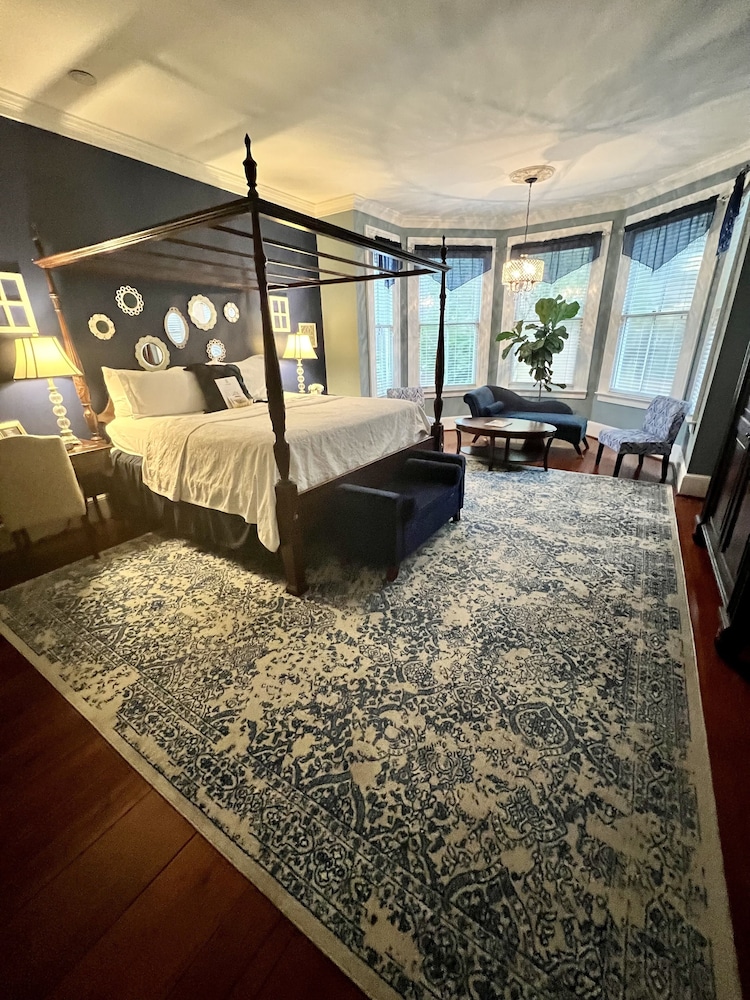 Barksdale House Inn 7/59