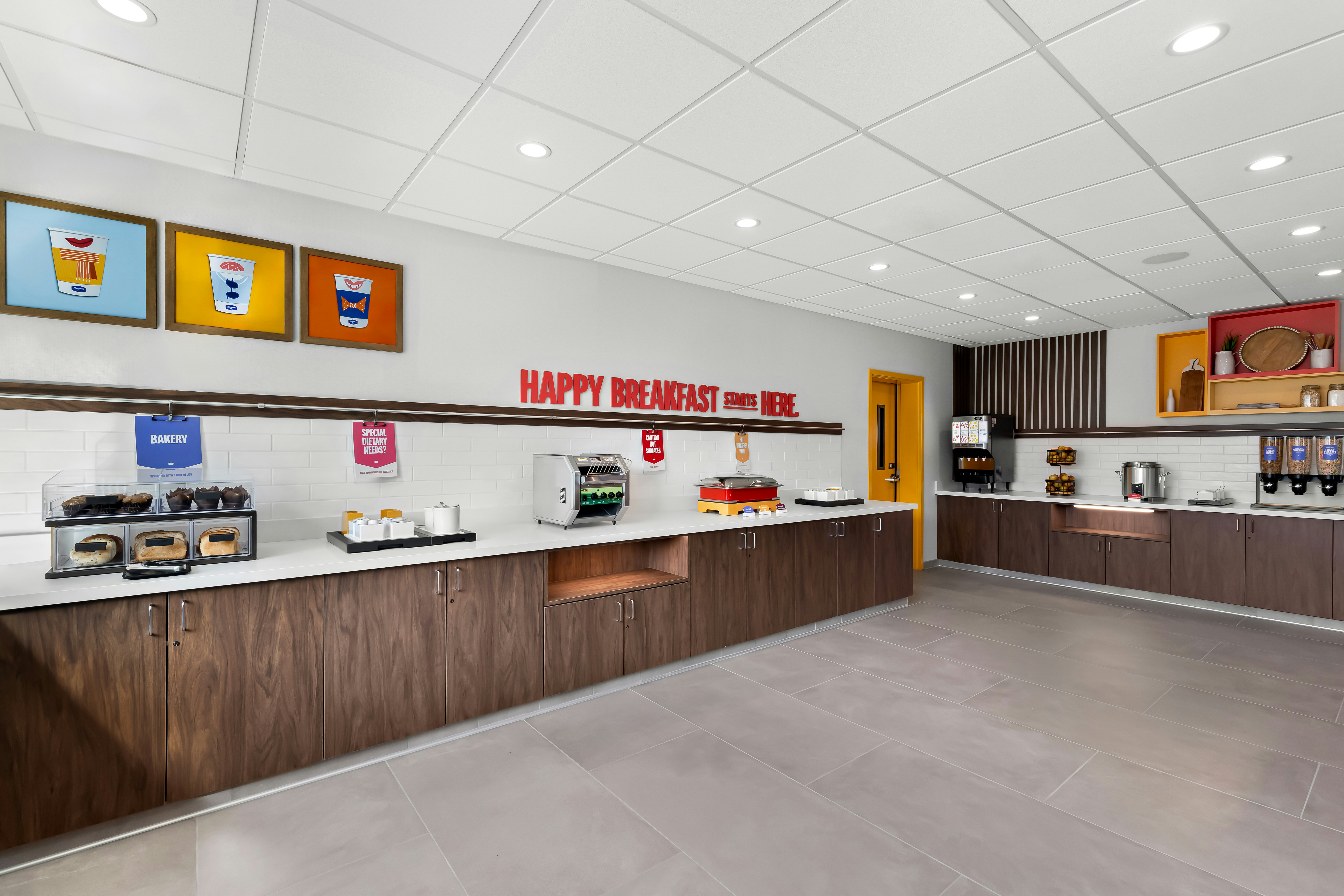 Lobby at Hampton Inn and Suites Corona CA, CORONA - CA
