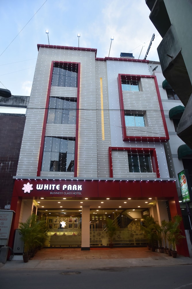 Hotel White Park 2/29