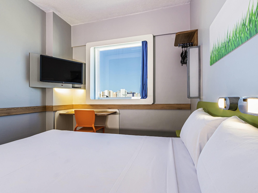 Ibis BUDGET Fortaleza Praia de Iracema 19/49