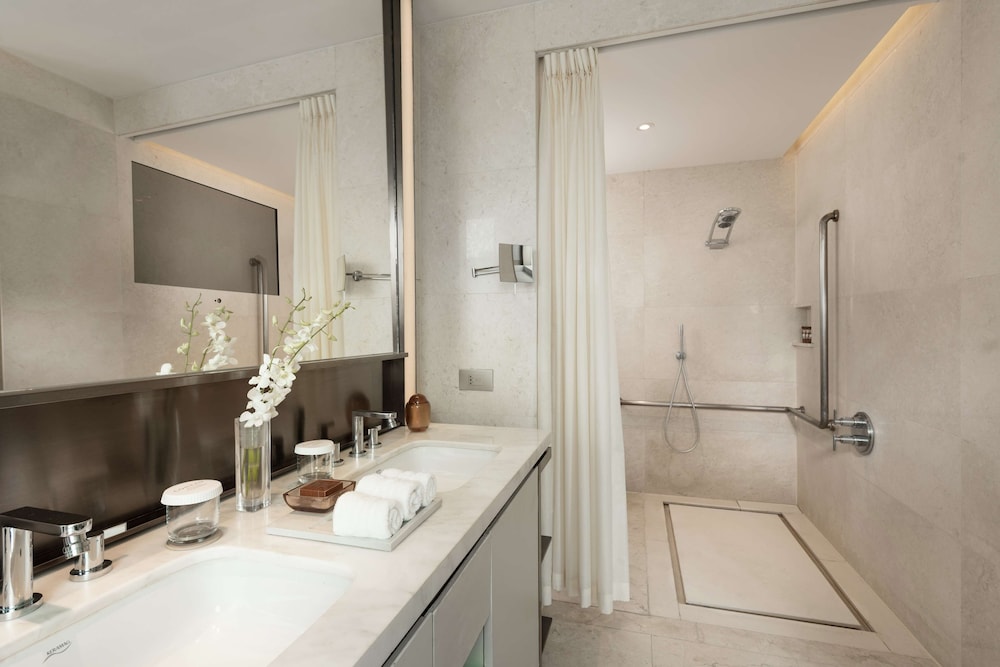 Conrad Beijing 14/85