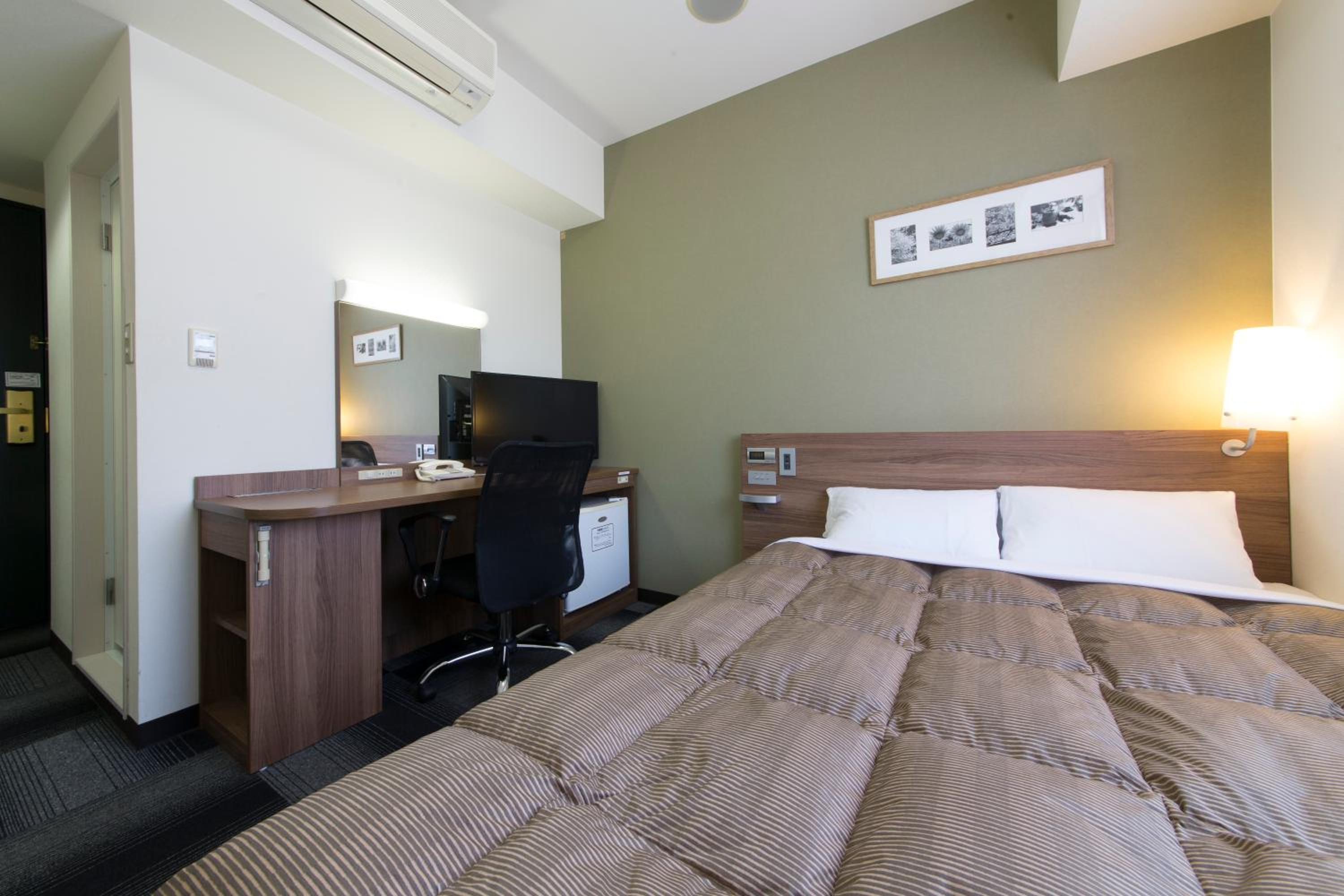 Hotel Econo Kameyama 44/85