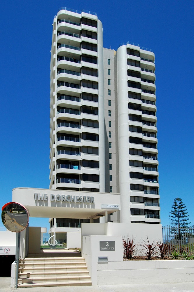 Dorchester on the Beach 2/48