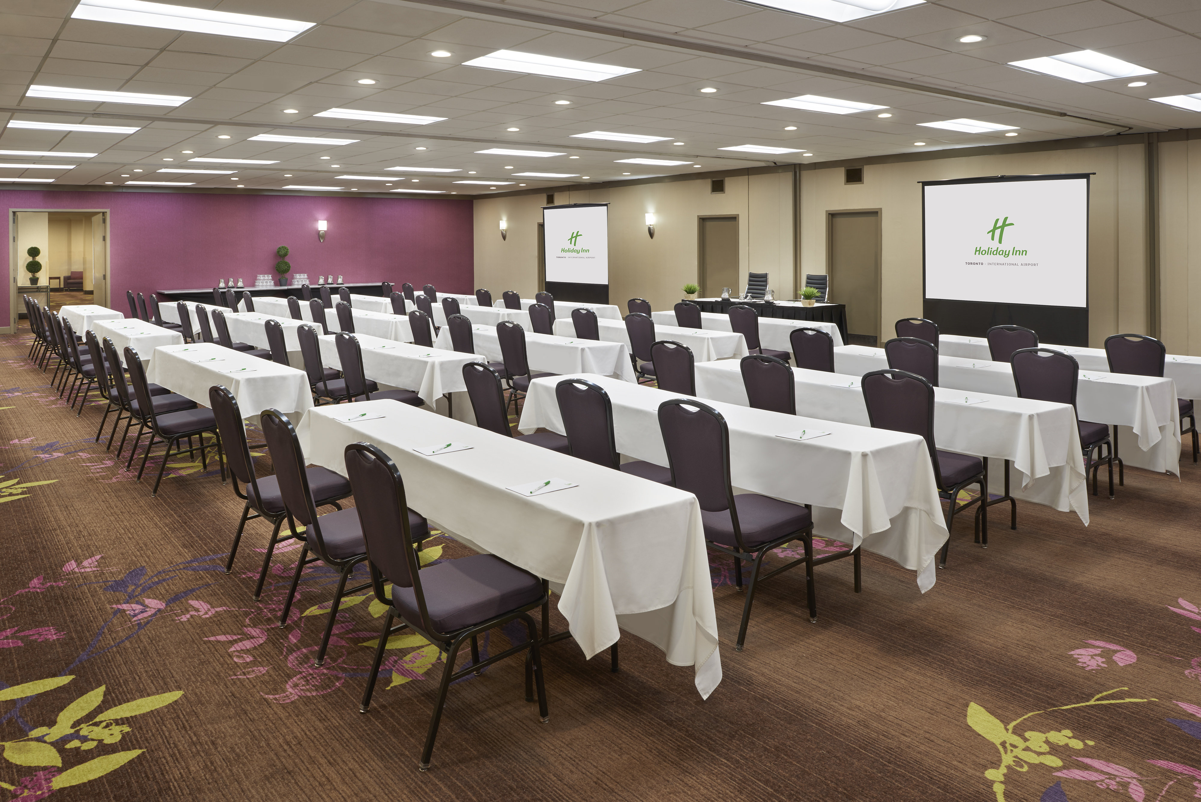 Holiday Inn Toronto International Airport Hotel 45/58