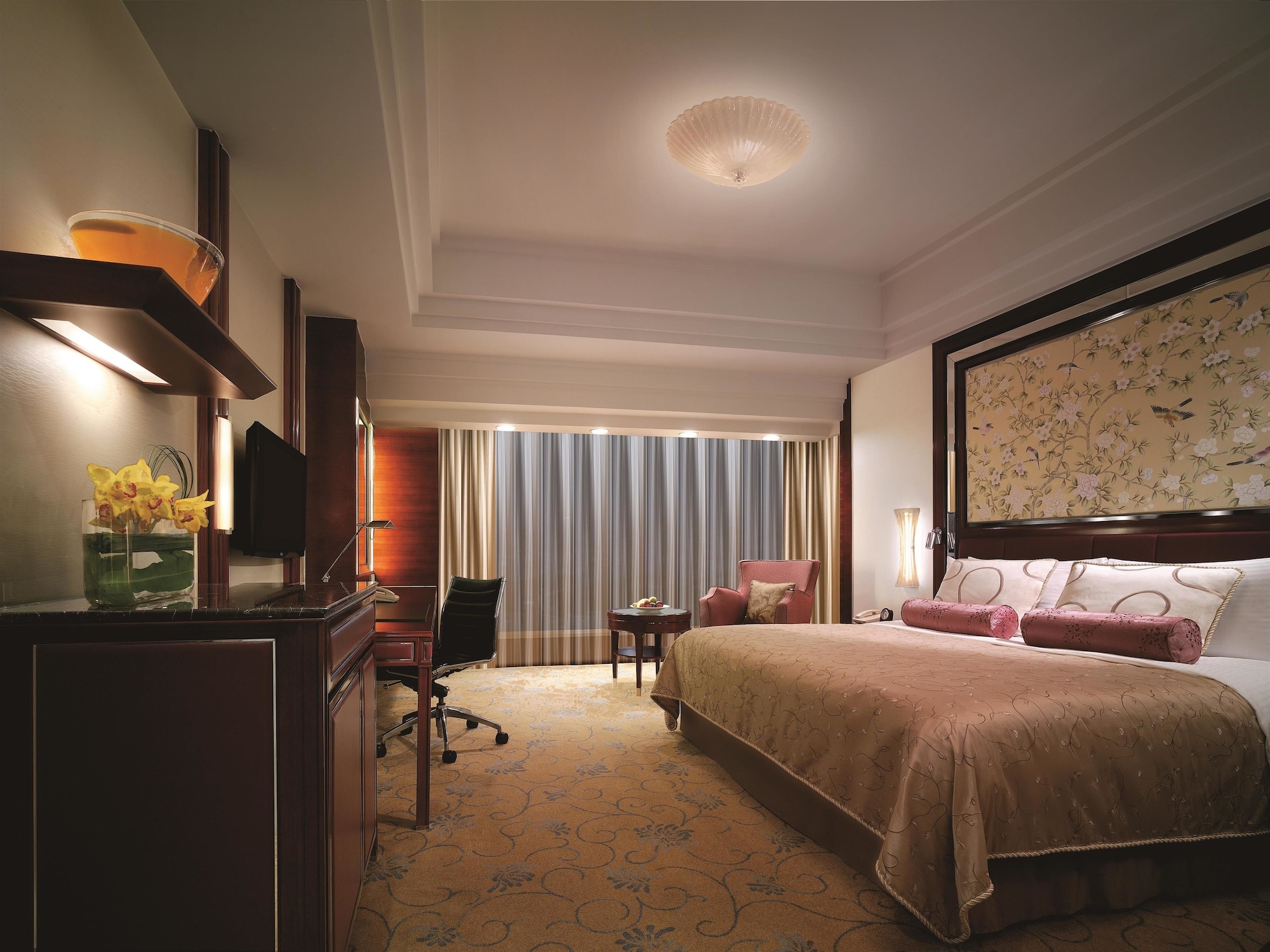 DELUXE, TWIN BEDS