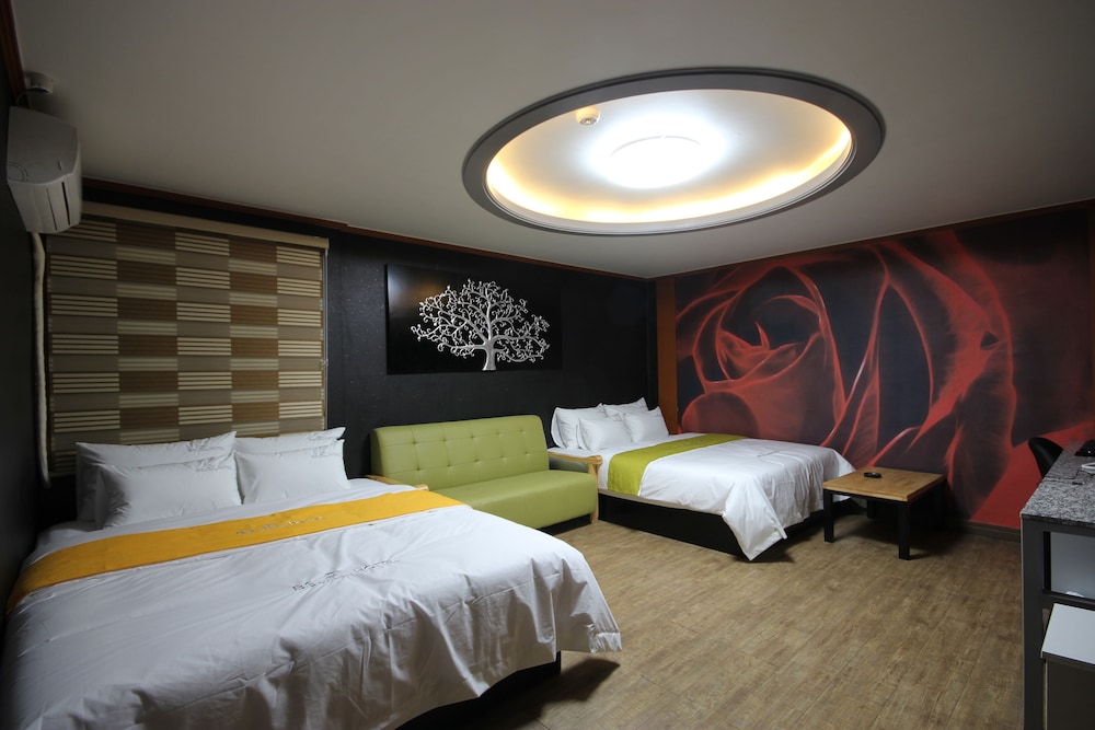 Bsb Hotel 16/40